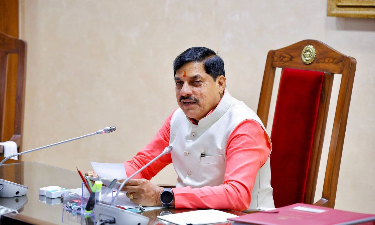मध्य प्रदेश में विकास और सुरक्षा को लेकर सरकार के कड़े कदम: कैबिनेट बैठक में पुलिस से लेकर खंडवा औद्योगिक सुरक्षा बल और सोयाबीन रिसर्च पर बड़े फैसले